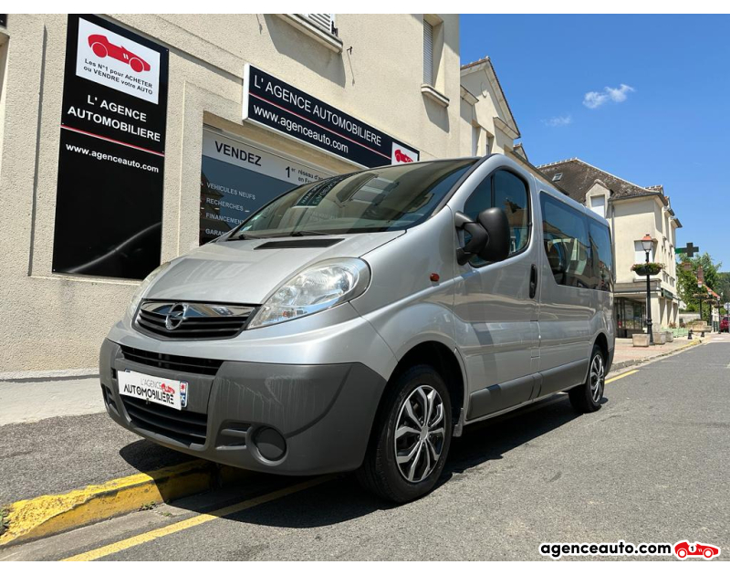 Achat voiture occasion, Auto occasion pas cher | Agence Auto Opel Vivaro Minibus 9places CDTI 100cv PACK CLIM Argent Année 2010 Manuelle Diesel